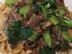 招牌湿炒牛河-潮泰牛肉火锅 · 创于1992年(车公庙店)