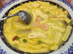 -鲁班小馆(政四街店)
