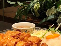 -大头虾越式风味餐厅(光明广场店)