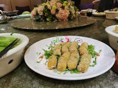 -东豪园林海鲜酒家(南港路辅路店)