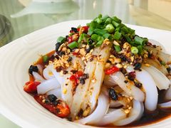 -兔行天下-鸿鹤鲜锅兔(中海国际店)