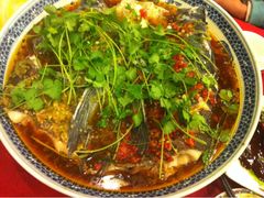 剁椒鱼头-旭龙鱼头王(航华店)