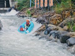 -龙井峡漂流