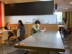 大堂-麦当劳(新洲南路店)