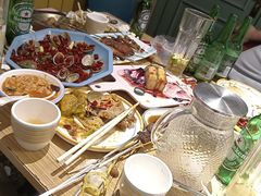 面包诱惑-街角等你.大连海鲜烧烤.经典铁板海鲜串(西安路店)