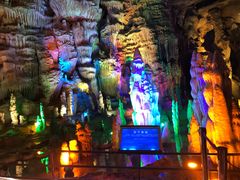 -泰安地下龙宫景区