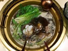 -余欢领鲜火锅(新街口店)
