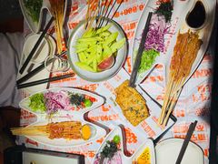 -威记烧嘢·南宁烧烤·超级生牛(绿地店)