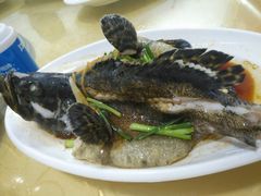 -小辣妹川味海鲜加工店(第一市场椰风巷店)