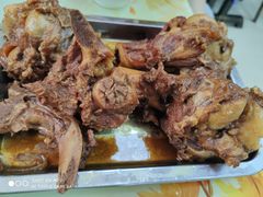-荣吉招牌自助骨头锅(顾乡店)