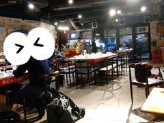 大堂-休记光头香辣蟹干锅店(衣冠庙店)