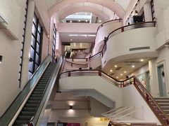-香港大学