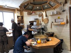 大堂-韩邦朝天锅