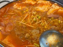 部队锅-郑阿姨的家·이모네·韩料&烤肉(武川路店)