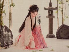 -九月鹰飞汉服摄影工作室
