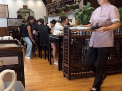 -一楼食业·美食人家