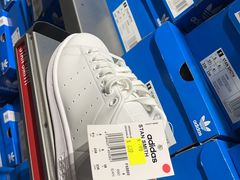 -Adidas(东荟城店)