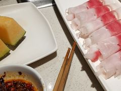 -海底捞火锅鲜切牛肉主题店(长寿路店)