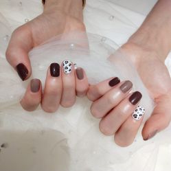 -孔雀手美甲美睫护理