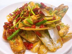 -小金牛海鲜烧烤