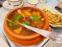 野生菌汽锅鸡-小厨子私房菜·云南美食店