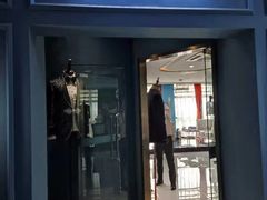 -尊卡诺高级西装礼服定制(江东中路店)