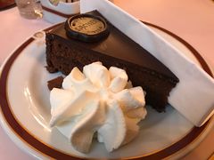 -Cafe Sacher(WIEN)