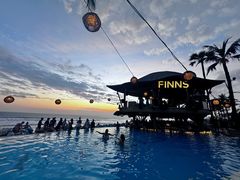 -FINNS Beach Club
