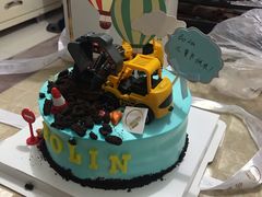 -山与蓝·轻糖鲜果蛋糕(勒泰店)