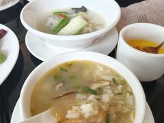 -圣丰索菲特·2 On 988 Café 自助餐厅
