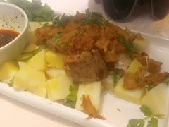 -丝路天山酒店(国际大巴扎店)