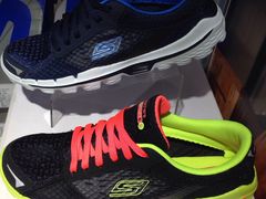 -SKECHERS 斯凯奇(上海国际时尚中心店)