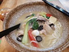 -蒙自源小锅米线(金佰利店)