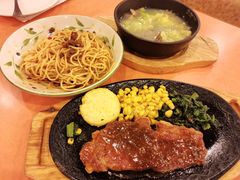 黑椒牛排-萨莉亚意式餐厅(护国新天地店)
