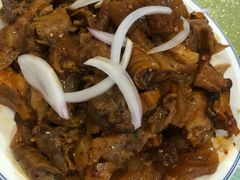 -牧场烧烤餐饮广场