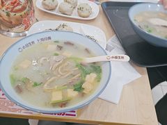 -小杨生煎(成山巴黎春天店)