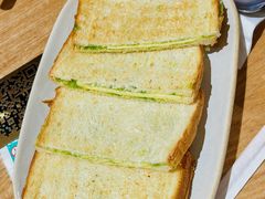 咖椰吐司-HELLO 27 意面·沙拉·帕尼尼