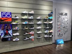 -NIKE KICKS LOUNGE体验店(北京新中关店)