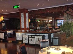 -八府香鸭·啫啫煲(华山路店)