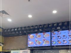 -龙记桂林米粉(财满街店)