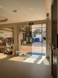 -普洛蒂亚·科技美肤中心