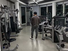 -一兆韦德健身(慧芝湖店)