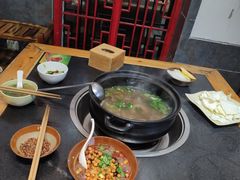 -怪难吃·乐山跷脚牛肉(新牌坊店)