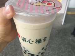 -六合夜市