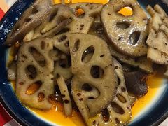 -李双猪·小龙虾·烧烤·羊肉煲(乐山店)