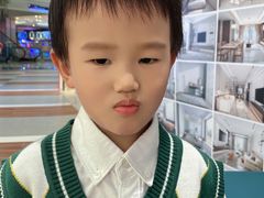 -方快PLUS照相馆(上海中环百联店)