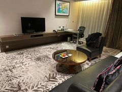 -上海虹桥西郊假日酒店
