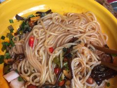 -龍城柳州螺蛳粉(群星路店)