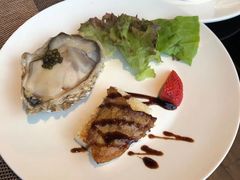 -大中华希尔顿酒店-念自助餐·嗨啤·小龙虾