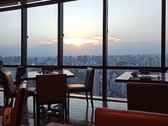 -龙之梦万丽酒店青餐厅